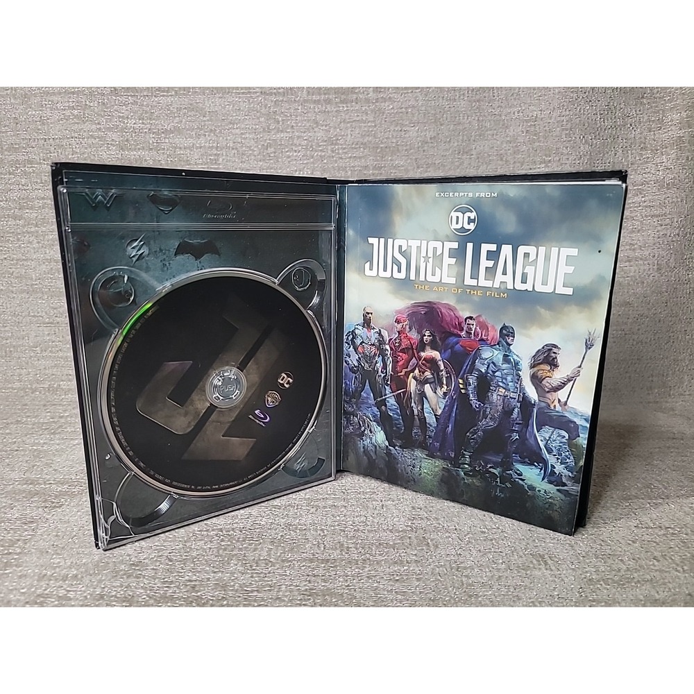 DC Justice League DVD Lenticular w/ Book of the Film